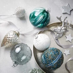 Deko-Teller Ø34cm BANQUET In Silber 6 Deko-Teller Ø34cm BANQUET In Silber -Butlers Geschäft butlers deko teller o34cm banquet in silber 4