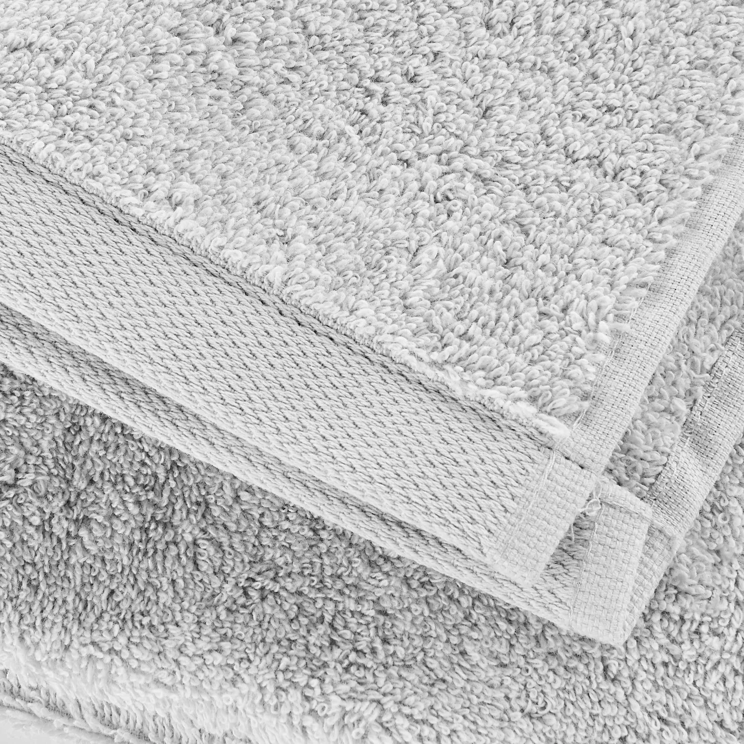 Duschhandtuch 70x140 cm FABULOUS in Hellgrau Duschhandtuch 70x140 Cm FABULOUS In Hellgrau -Butlers Geschäft butlers duschhandtuch 70x140 cm fabulous in hellgrau 2