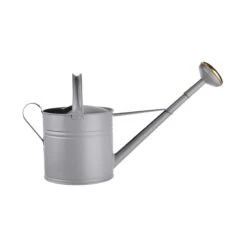 Gießkanne 8l ZINC In Grau -Butlers Geschäft butlers giesskanne 8l zinc in grau 2