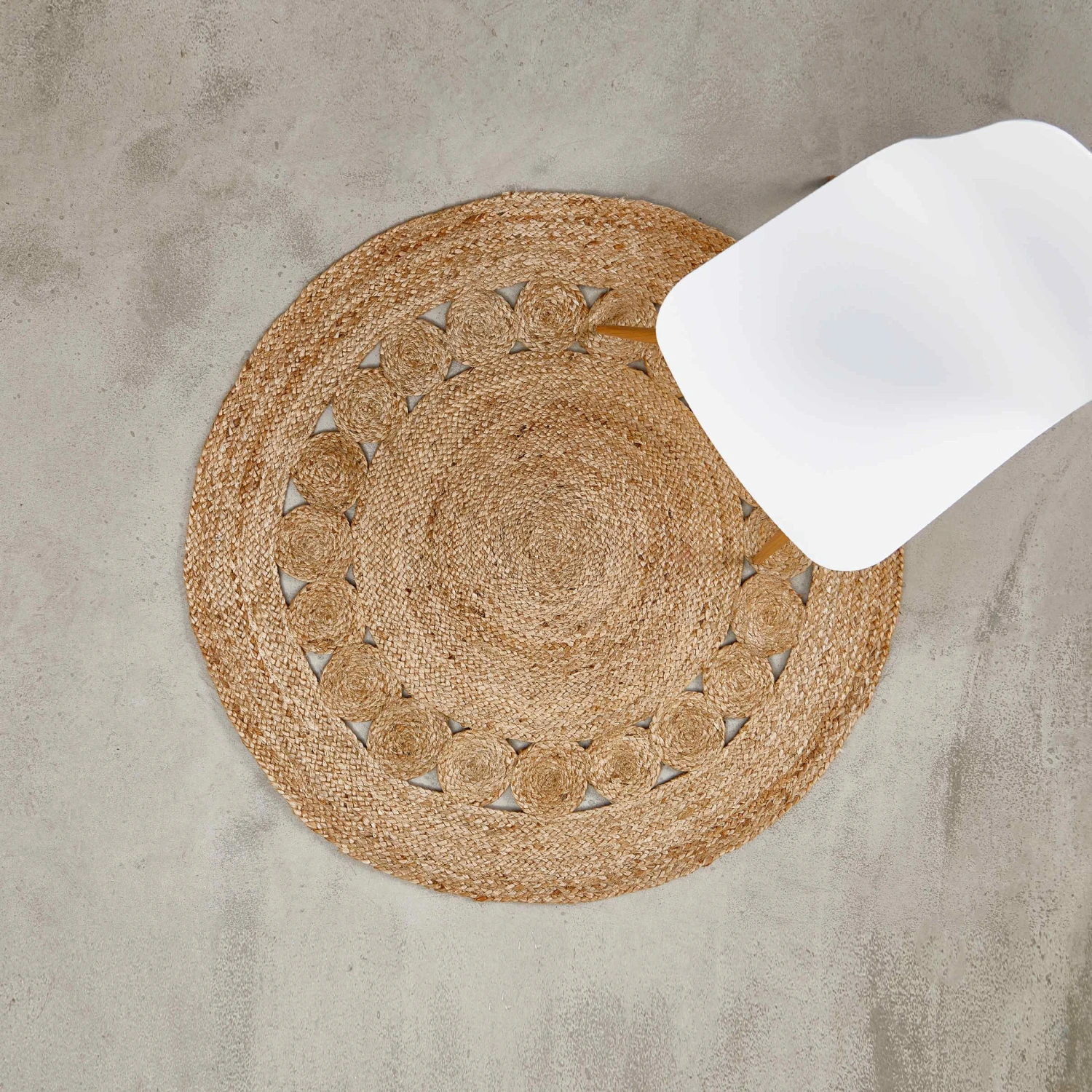 Hanf-Teppich mit Lochmuster Ø110cm ALL NATURE in Natur Hanf-Teppich Mit Lochmuster Ø110cm ALL NATURE In Natur -Butlers Geschäft butlers hanf teppich mit lochmuster o110cm all nature in natur 4