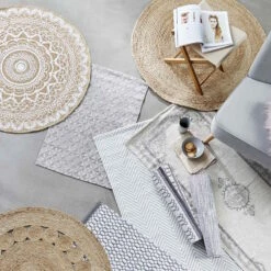 Hanf-Teppich Mit Lochmuster Ø110cm ALL NATURE In Natur 8 Hanf-Teppich Mit Lochmuster Ø110cm ALL NATURE In Natur -Butlers Geschäft butlers hanf teppich mit lochmuster o110cm all nature in natur 6