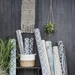 In- & Outdoor-Teppich Mosaik L 180 X B 118cm COLOUR CLASH In Salbei 8 In- & Outdoor-Teppich Mosaik L 180 X B 118cm COLOUR CLASH In Salbei -Butlers Geschäft butlers in and outdoor teppich mosaik l 180 x b 118cm colour clash in salbei 6