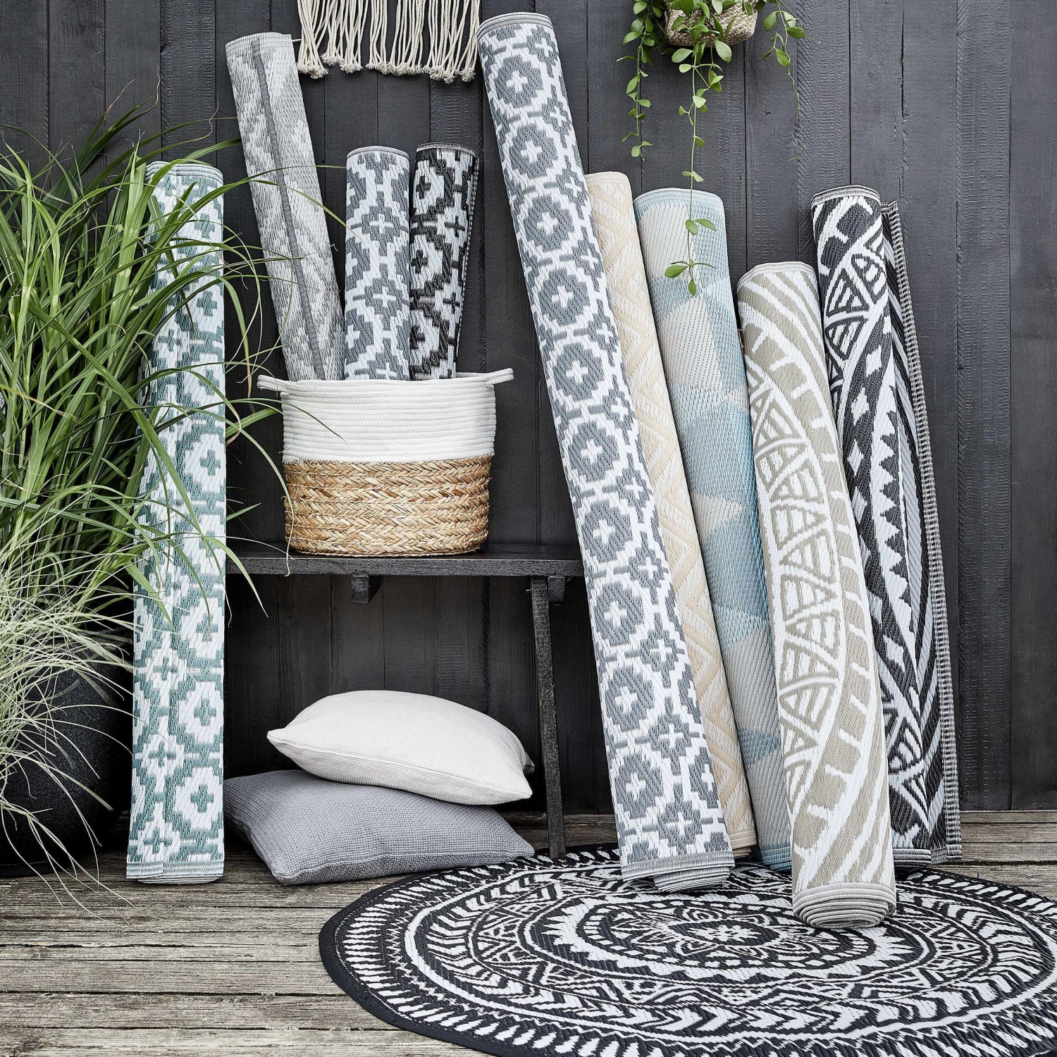 In- & Outdoor-Teppich Mosaik L 200 x B 150cm COLOUR CLASH in Taupe In- & Outdoor-Teppich Mosaik L 200 X B 150cm COLOUR CLASH In Taupe -Butlers Geschäft butlers in and outdoor teppich mosaik l 200 x b 150cm colour clash in taupe 5