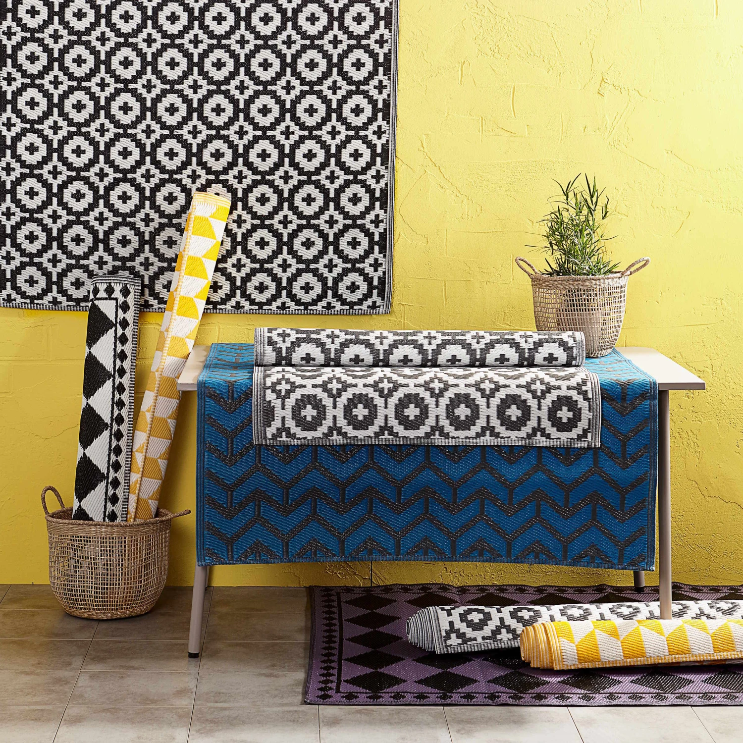 In- & Outdoorteppich Mosaik L 180 x B 120cm COLOUR CLASH in Schwarz In- & Outdoorteppich Mosaik L 180 X B 120cm COLOUR CLASH In Schwarz -Butlers Geschäft butlers in and outdoorteppich mosaik l 180 x b 120cm colour clash in schwarz 5