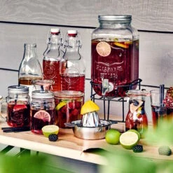 Metallständer Für Getränkespender REFRESH In Schwarz -Butlers Geschäft butlers metallstander fur getrankespender refresh in schwarz 9