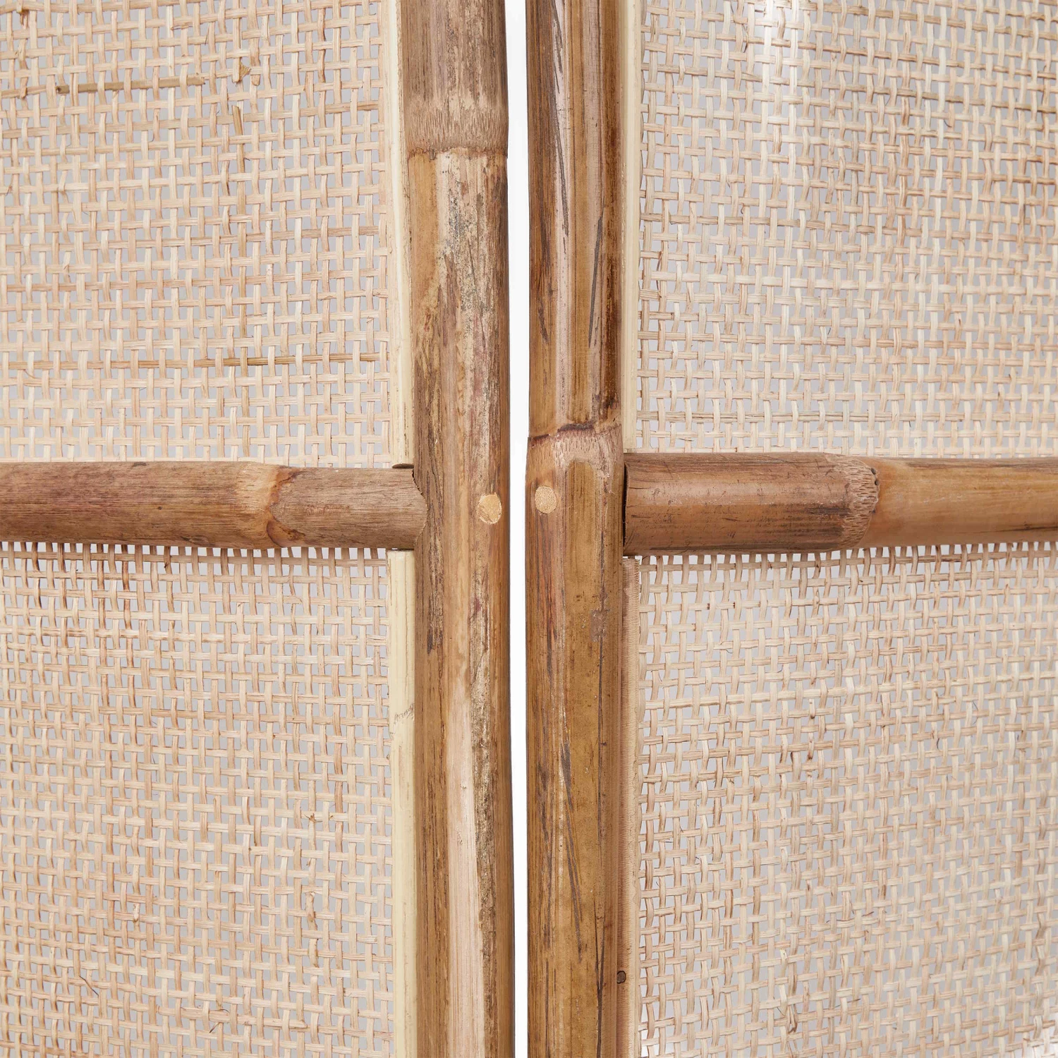 Paravent aus Rattan L 120 x H 180cm BOHO LOUNGE in Natur Paravent Aus Rattan L 120 X H 180cm BOHO LOUNGE In Natur -Butlers Geschäft butlers paravent aus rattan l 120 x h 180cm boho lounge in natur 7