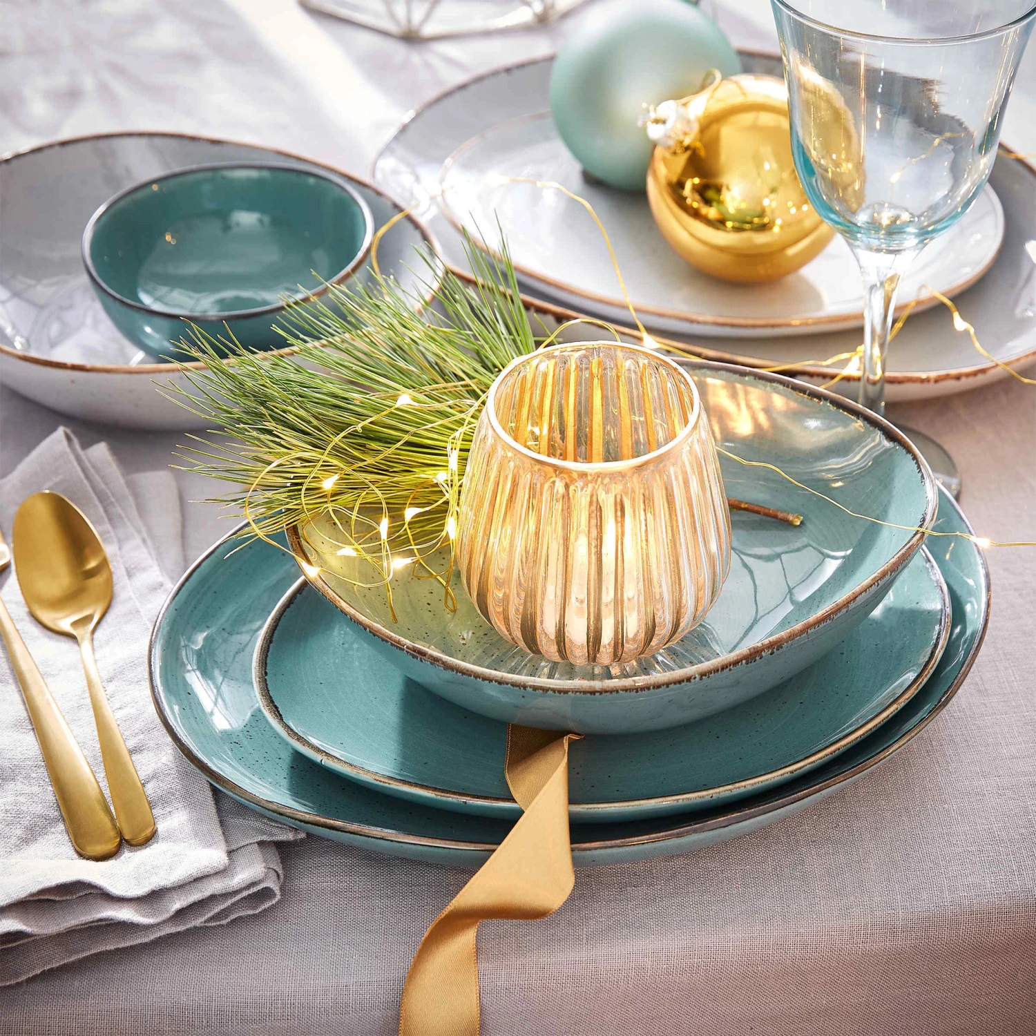 Platzteller L 31 x B 23cm FINCA in Grau Platzteller L 31 X B 23cm FINCA In Grau -Butlers Geschäft butlers platzteller l 31 x b 23cm finca in grau 5