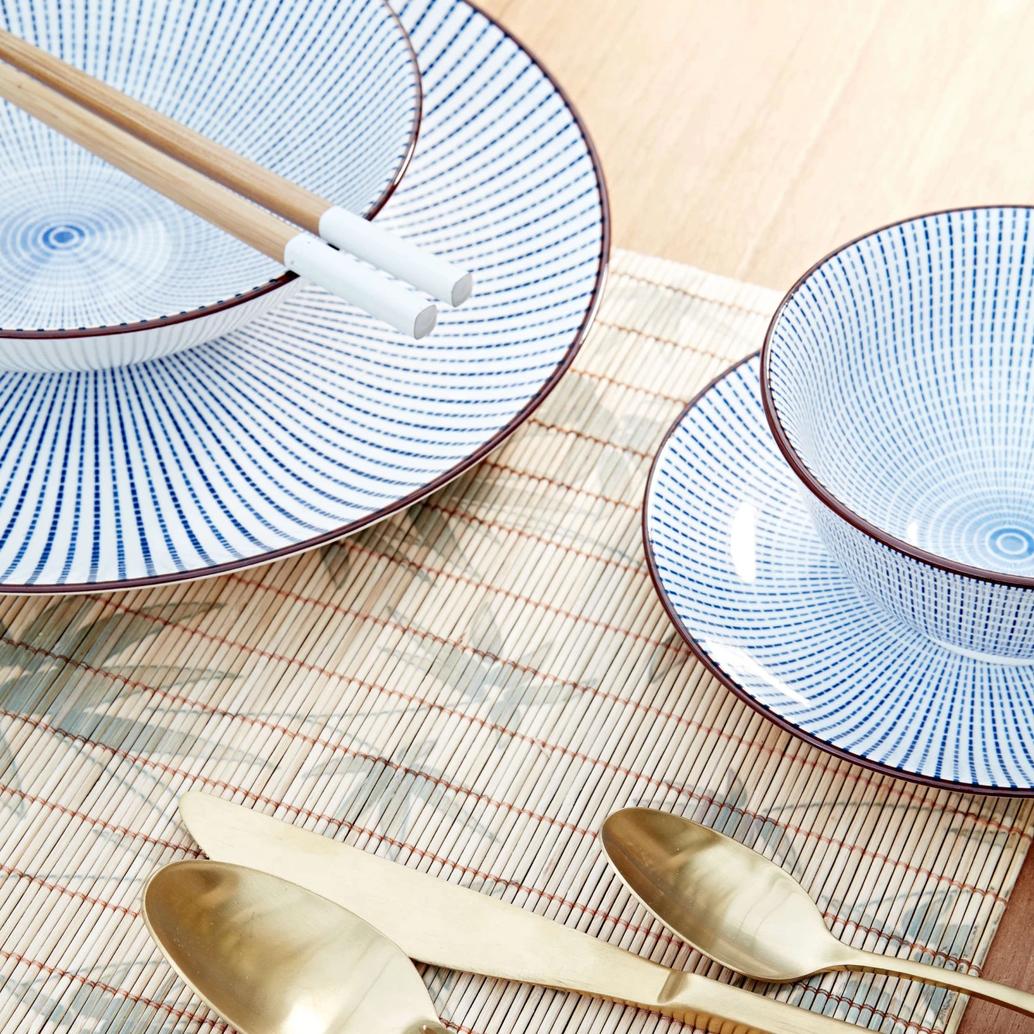 Servierschale 420ml DIM SUM in Blau-Weiß Servierschale 420ml DIM SUM In Blau-Weiß -Butlers Geschäft butlers servierschale 420ml dim sum in blau weiss 1