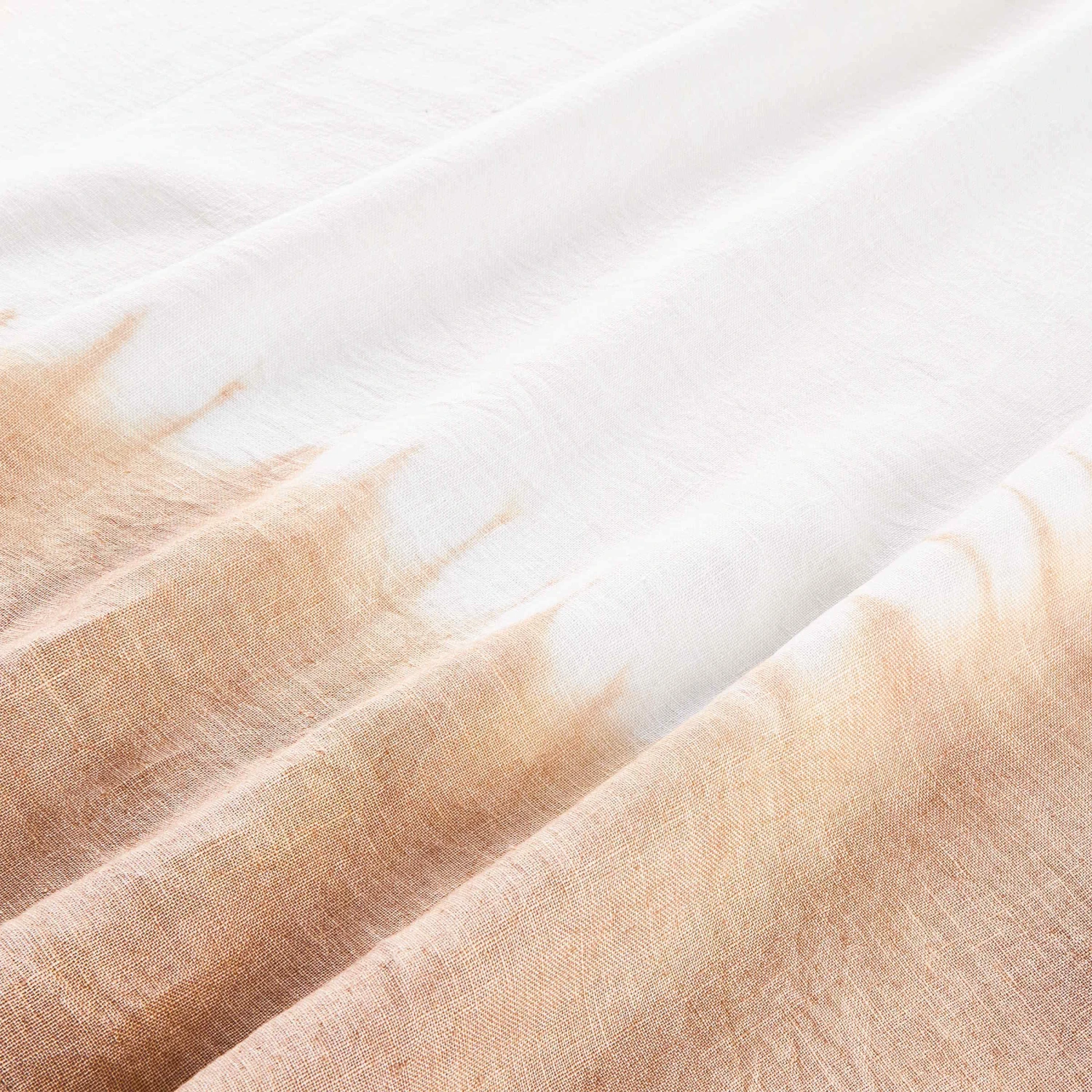 Tischdecke L 160 x B 160cm HEYDAY in Rosé Tischdecke L 160 X B 160cm HEYDAY In Rosé -Butlers Geschäft butlers tischdecke l 160 x b 160cm heyday in rose 1