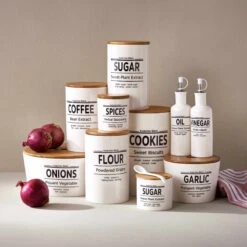 Vorratsdose Spices 250ml KARLTON BROS. In Weiß 5 Vorratsdose Spices 250ml KARLTON BROS. In Weiß -Butlers Geschäft butlers vorratsdose spices 250ml karlton bros in weiss 3